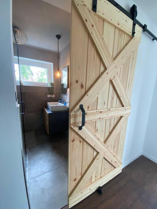 Gemuetliche Wohnung -Schwarzwald Neuweiler  Exteriör bild